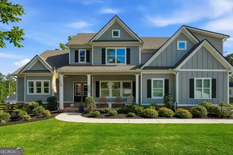 100 W Wind Ct, Tyrone, GA 30290