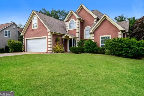 Exterior - 107 Whiddon Dr, Mcdonough, GA 30253 photo 2 of 6