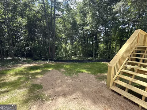 Exterior - 194 Poplar Cir, Lagrange, GA 30241 photo 7 of 9