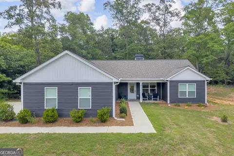 227 Topher St, Hartwell, GA 30643