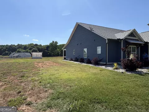 1350 C O Draper Rd, Comer, GA 30629
