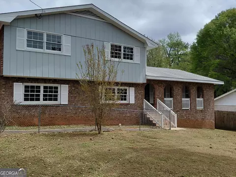 6684 Londonderry Dr, Morrow, GA 30260