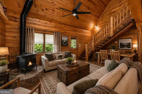 Living - 412 Indian Trl, Jasper, GA 30143 photo 3 of 5