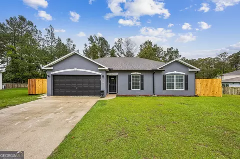128 Pine Bluff Ter, Kingsland, GA 31548