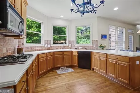 Kitchen - Undisclosed, Canton, GA 30114 photo 2 of 5