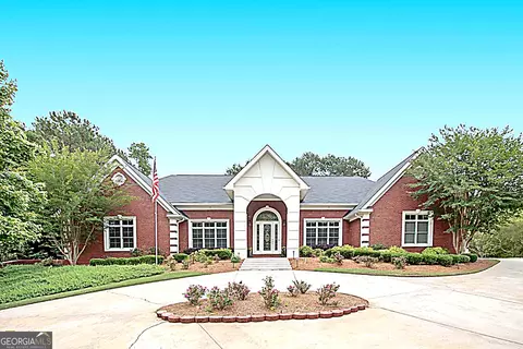 175 Mcelwaney Way, Fayetteville, GA 30215