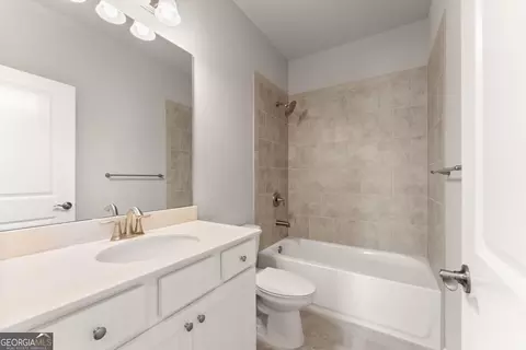 Bath - 4636 Leader Ln, Duluth, GA 30096 photo 1 of 2