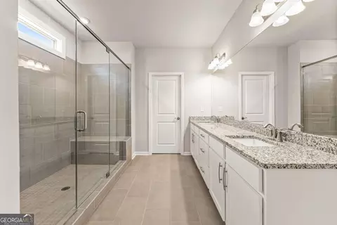 Bath - 4636 Leader Ln, Duluth, GA 30096 photo 2 of 2