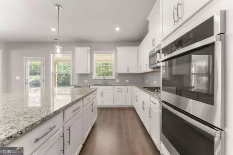 Kitchen - 4636 Leader Ln, Duluth, GA 30096 photo 3 of 3