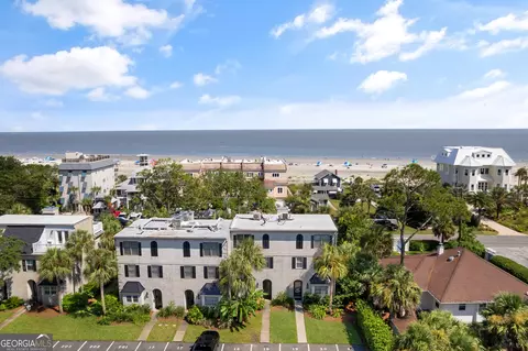 1035 Beachview Dr #19, Saint Simons Island, GA 31522