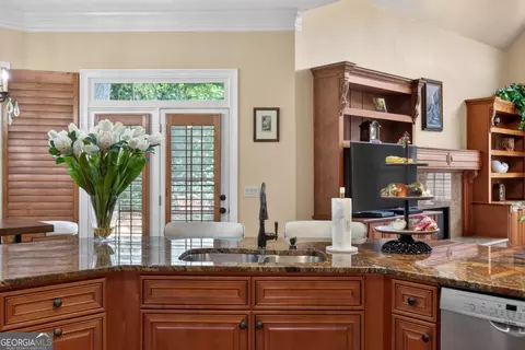 Kitchen - 420 Bevy Ct, Duluth, GA 30097 photo 2 of 6