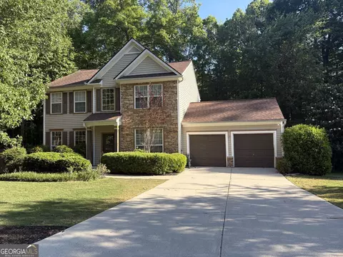 332 Chamberlyn Ln, Hiram, GA 30141