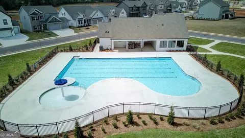 Exterior - 232 Wingate Dr, Winder, GA 30680 photo 6 of 14