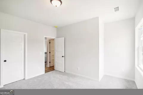 Bedroom - 232 Wingate Dr, Winder, GA 30680 photo 6 of 10