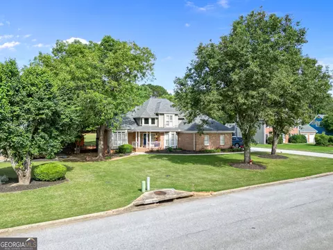 656 Clubland Cir SE, Conyers, GA 30094