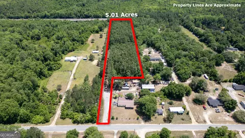 1352 Old Doctortown Rd, Jesup, GA 31545