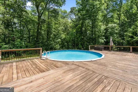 Exterior - 86 Clackum Dr, Waco, GA 30182 photo 11 of 13