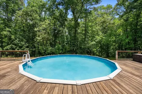 Exterior - 86 Clackum Dr, Waco, GA 30182 photo 12 of 13