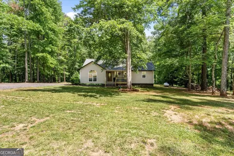 Exterior - 86 Clackum Dr, Waco, GA 30182 photo 6 of 13