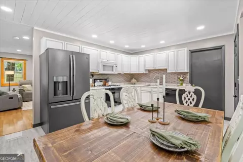 Dining - 86 Clackum Dr, Waco, GA 30182 photo 1 of 3
