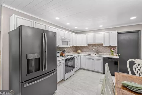 Kitchen - 86 Clackum Dr, Waco, GA 30182 photo 1 of 4