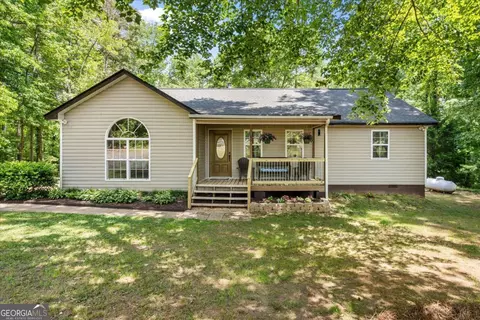86 Clackum Dr, Waco, GA 30182