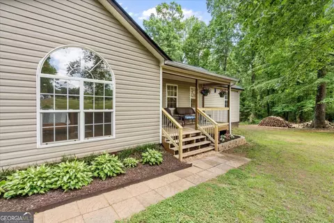 Exterior - 86 Clackum Dr, Waco, GA 30182 photo 5 of 13
