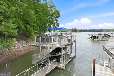 528 Oak Grove Rd, Dawsonville, GA 30534