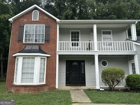 3915 Melanie Woods Dr, Atlanta, GA 30349