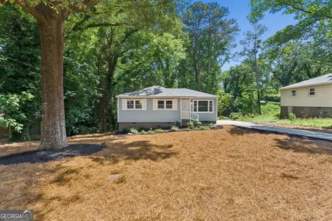 612 Hickory Trl, Mableton, GA 30126