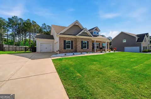 1264 Pine View Trl, Monroe, GA 30656