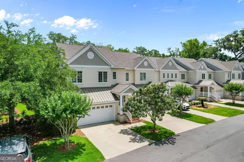 120 Limeburn Trl, Saint Simons Island, GA 31522