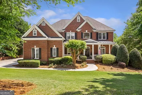 805 Lake Mist Cv, Alpharetta, GA 30004