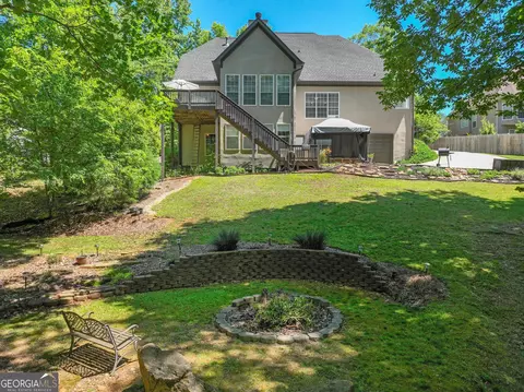Exterior - 405 River Forest Dr, Mcdonough, GA 30252 photo 7 of 10