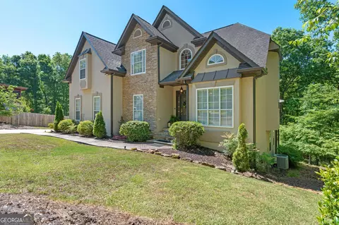 Exterior - 405 River Forest Dr, Mcdonough, GA 30252 photo 2 of 10