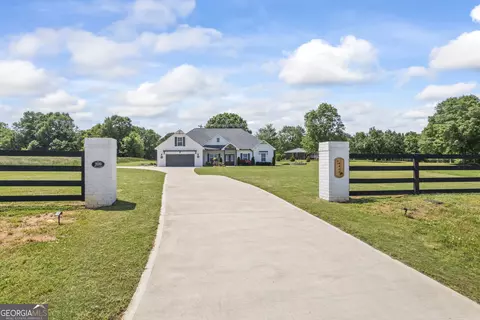209 Unawatti Rd, Canon, GA 30520