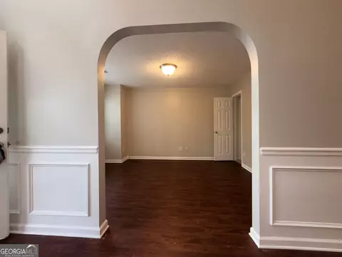 Living - 609 Vaughan Dr, Hampton, GA 30228 photo 1 of 12