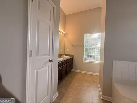Entry Way - 609 Vaughan Dr, Hampton, GA 30228 photo 11 of 11