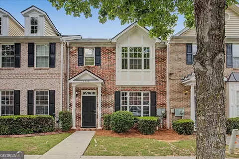 4709 Liberty Square Dr, Acworth, GA 30101