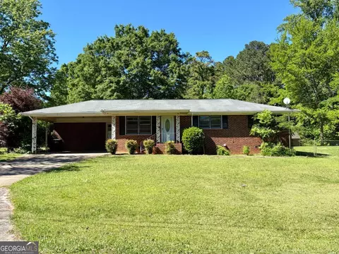 3950 Hubert Dr, Powder Springs, GA 30127