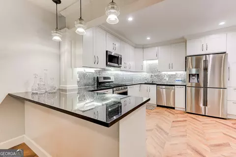2075 Clairmeade Valley Rd NE, Atlanta, GA 30329