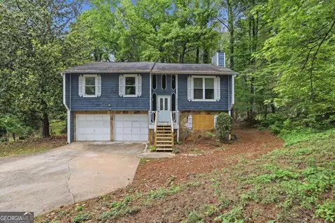 3570 Brenda Ct, Douglasville, GA 30135