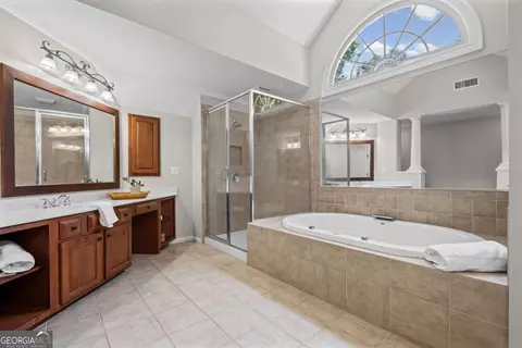 Bath - 402 Greyfield Dr, Canton, GA 30115 photo 1 of 1