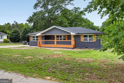 5193 Hazel St NE, Covington, GA 30014 photo 4