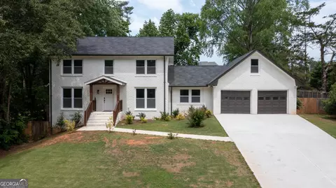 4307 Cedar Wood Dr SW, Lilburn, GA 30047