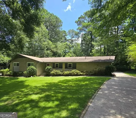 2527 Amalfi Dr, Conyers, GA 30012