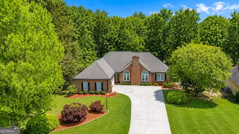 2055 Wynfield Point Dr, Buford, GA 30519