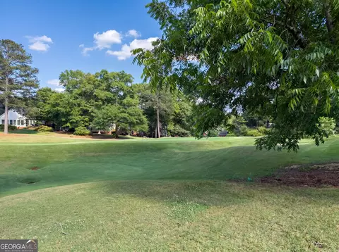 Exterior - 8111 Crestview Dr SE, Covington, GA 30014 photo 8 of 11
