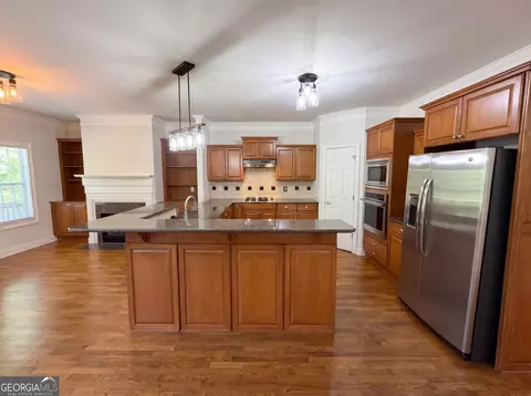 Kitchen - 8111 Crestview Dr SE, Covington, GA 30014 photo 1 of 2