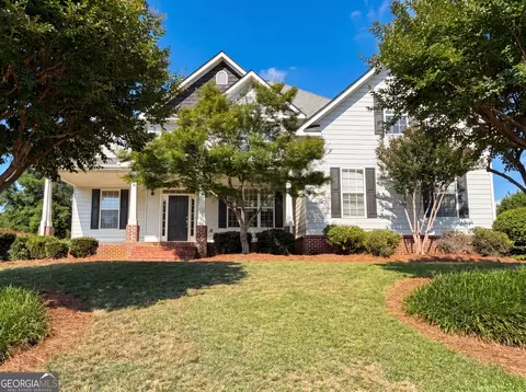 Exterior - 8111 Crestview Dr SE, Covington, GA 30014 photo 10 of 11